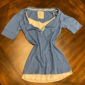 Blue t-shirt with white tank top built-in